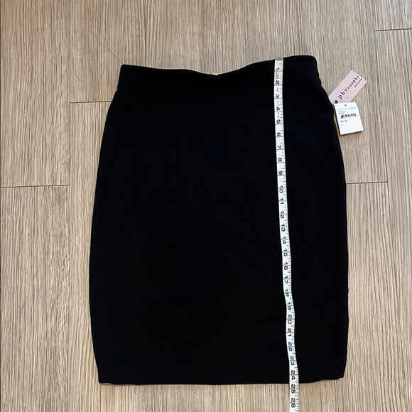 NWT Philosophy Size 8 Black Knee-Length Pencil Skirt - Picture 2 of 5